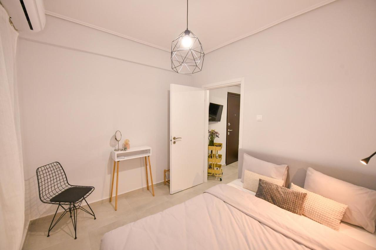 Modern, Comfortable Apartment, In The Heart Of The City_2 Larissa Luaran gambar